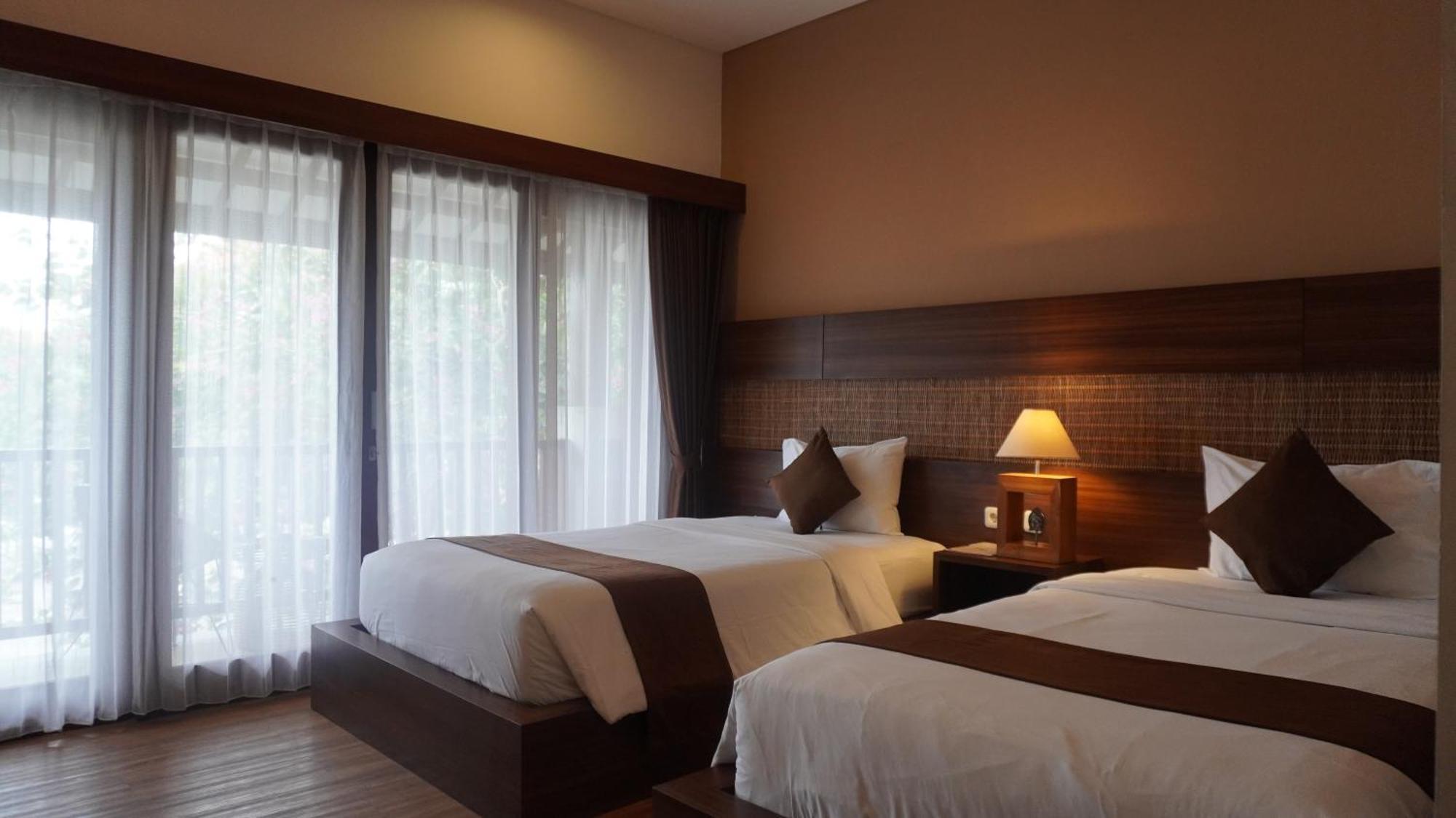 Ratan Uluwatu Hotel And Villas Экстерьер фото