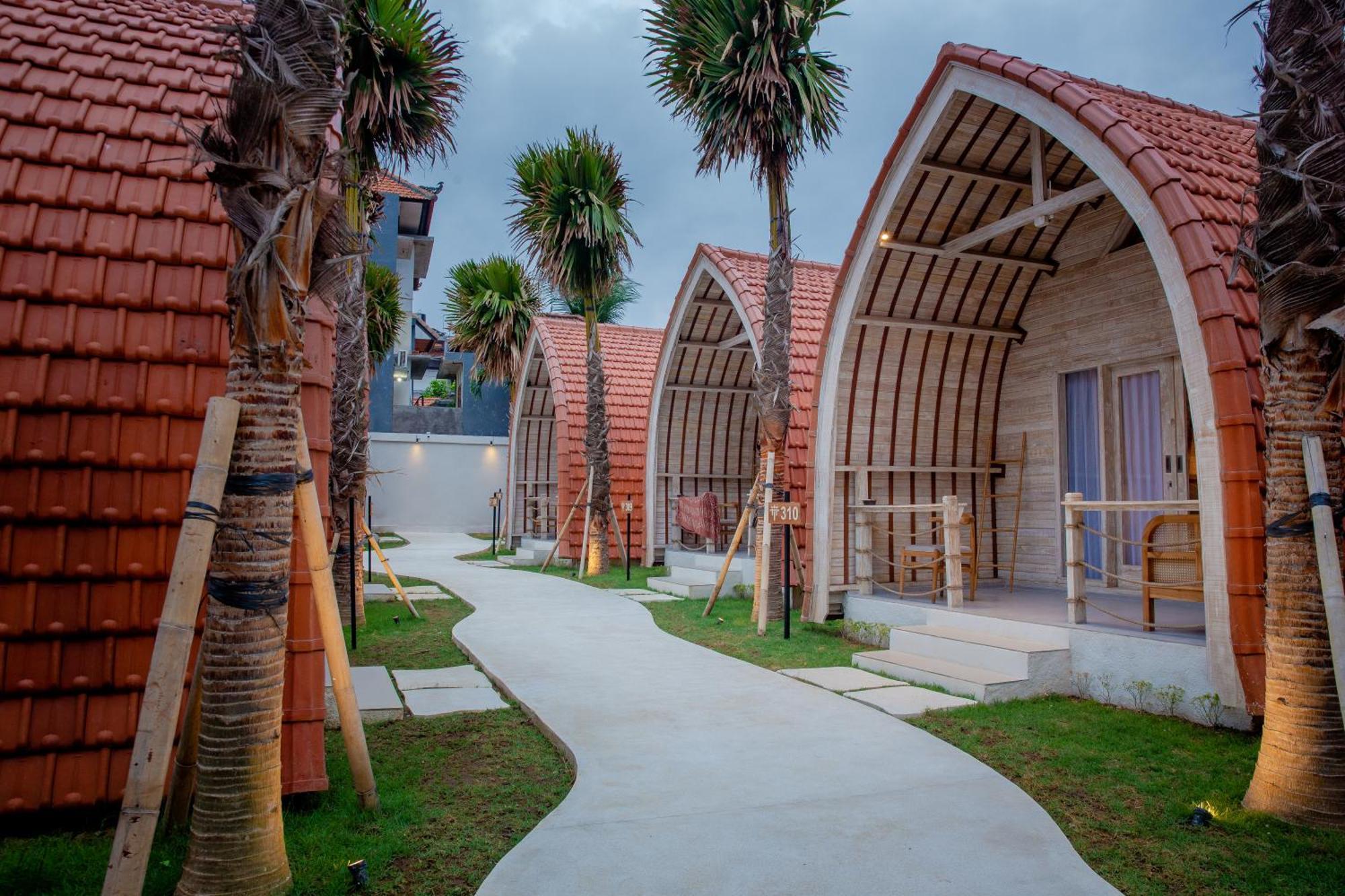 Ratan Uluwatu Hotel And Villas Экстерьер фото